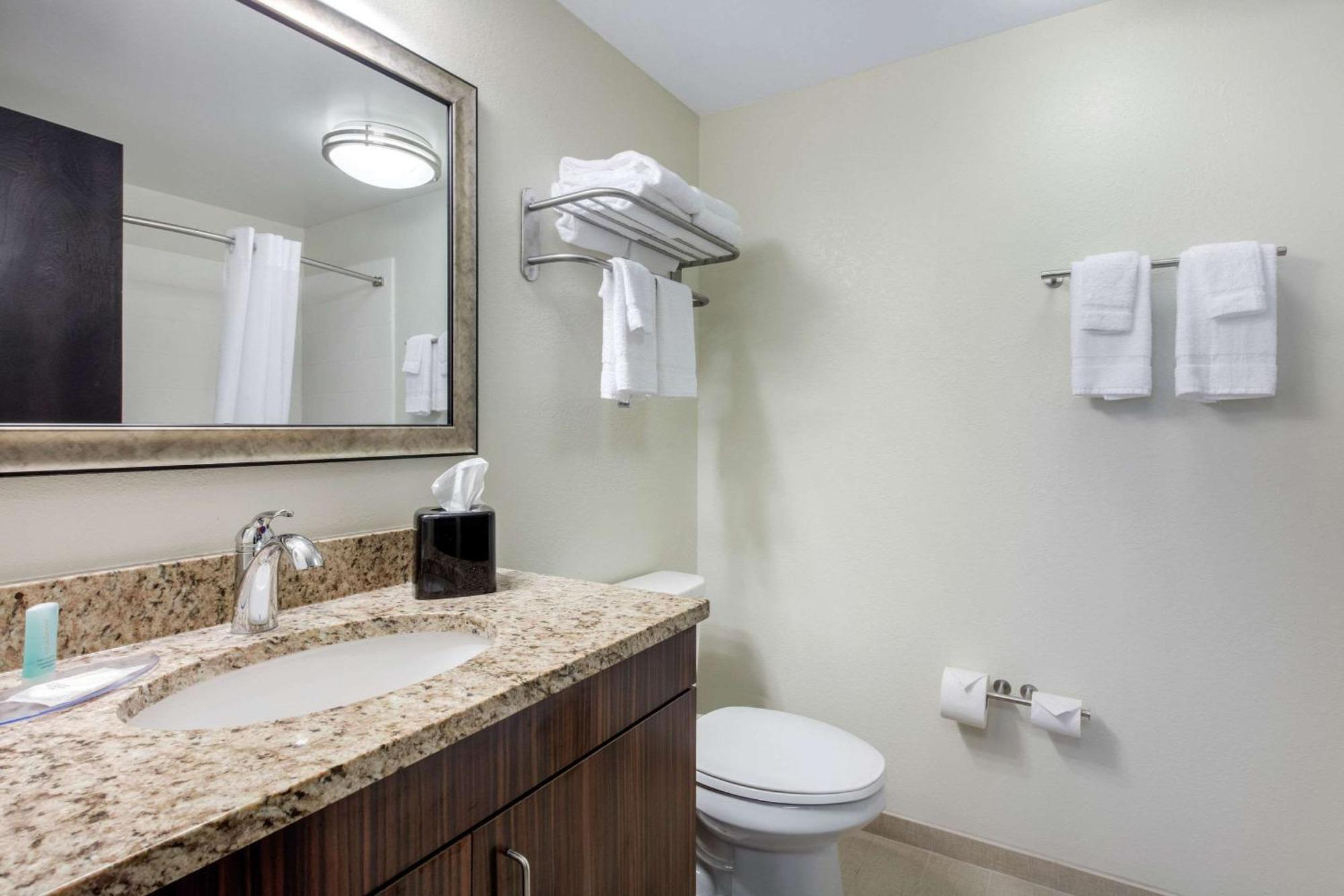 Mainstay Suites St Louis Airport Bridgeton Kültér fotó